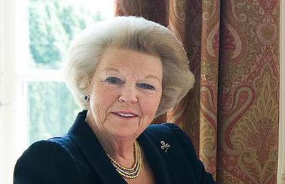 Bivša nizozemska kraljica Beatrix pozitivna na covid-19