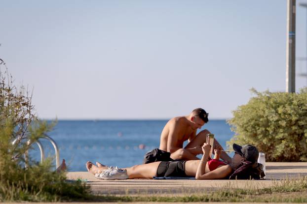 Zadar: Sunčanje i kupanje ugodno je i u listopadu