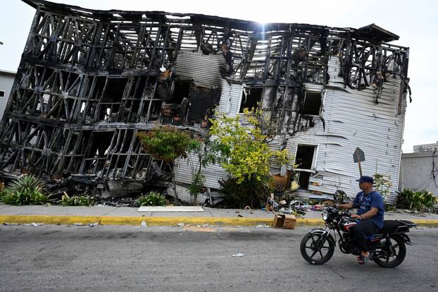 Aftermath of earthquakes in La Guaira