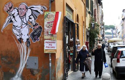 Grafit pape Franje: Nosi plašt i leti zrakom poput superjunaka