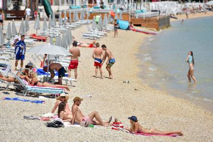 Plaža Zrće gotovo pa prazna u prvom vikendu sedmog mjeseca