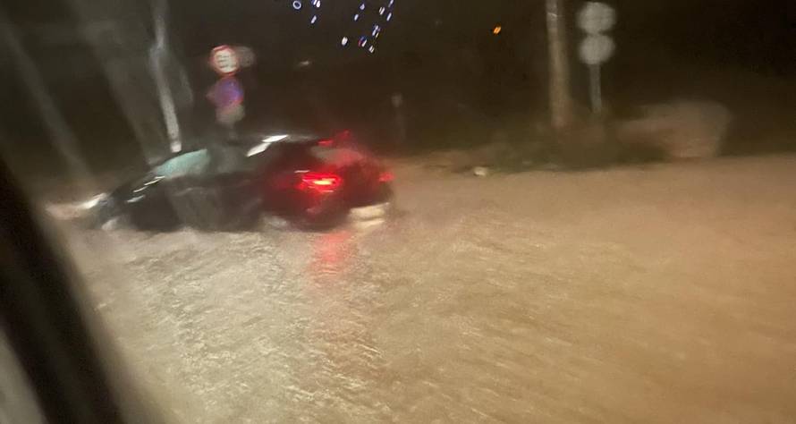 Nevjerojatna snimka iz Nina: 'Vozim ja cestom kad ono brod! Nisam bio siguran sanjam li...'