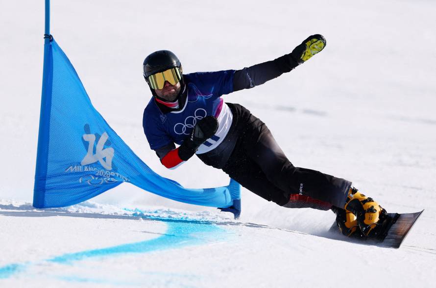Snowboard - Men's Parallel Giant Slalom Quarterfinals