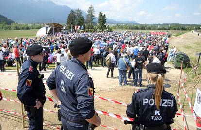 U Bleiburgu su uhitili 5 Hrvata: Prijeti im do 10 godina zatvora