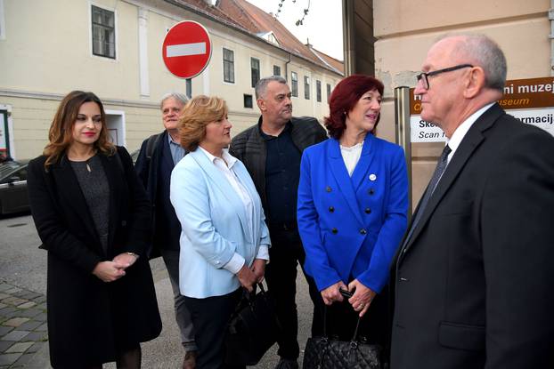 Nastavljeni pregovori sindikata i Vlade o povećanju plaća 