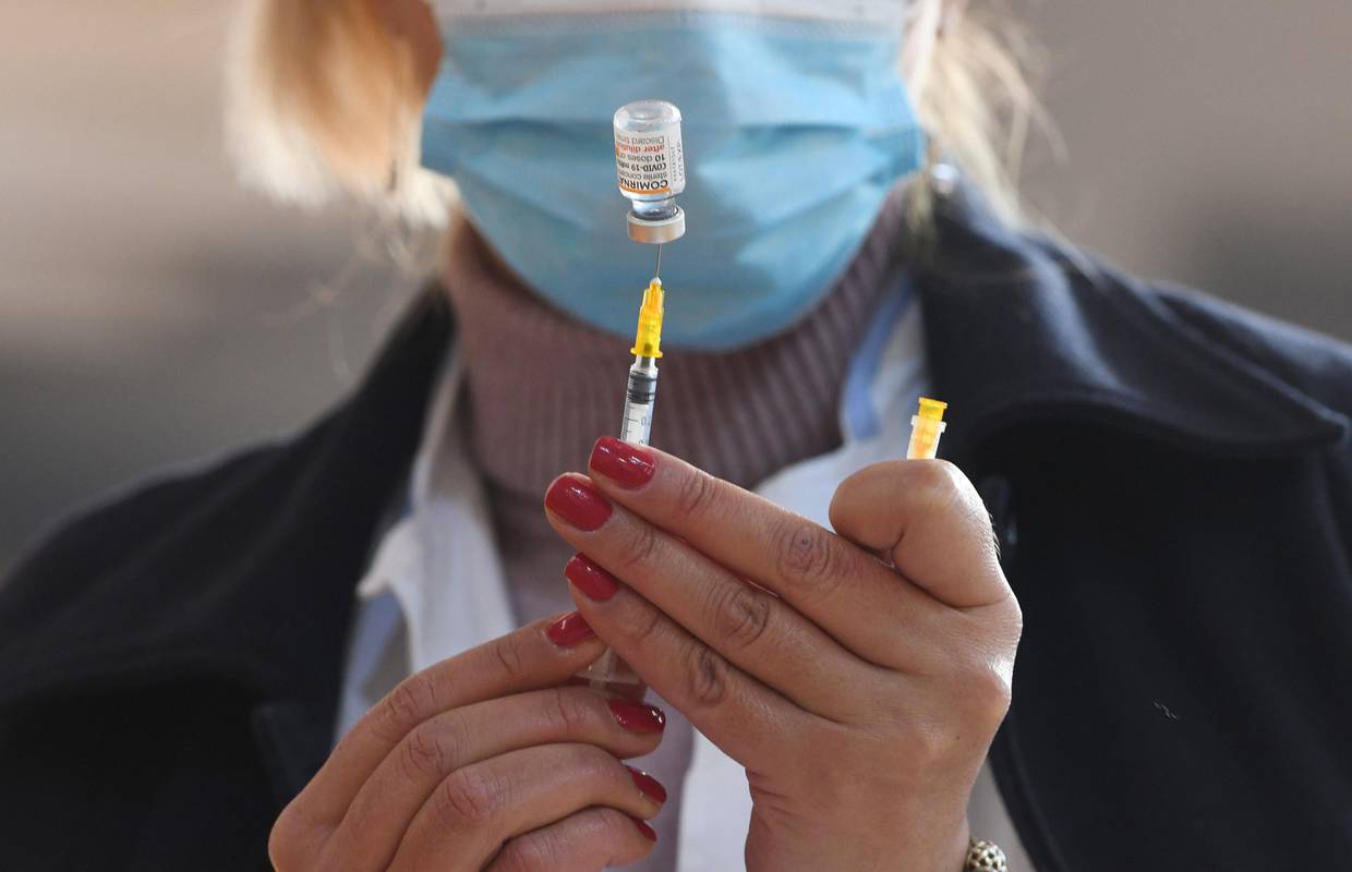 Američki FED odobrio dopunska cjepiva za podvarijante covida