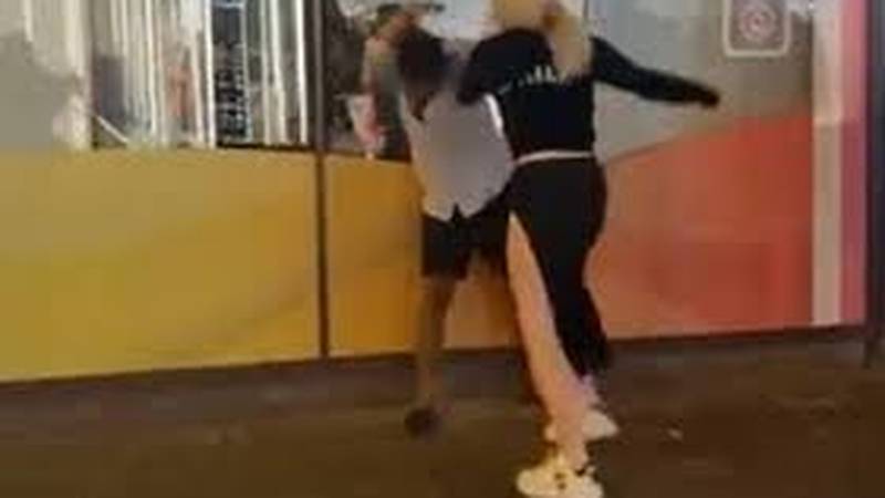 Traže istražni zatvor za djevojku koja je pretukla Filipinca. Ranije je mahala nožem zbog dečka?!