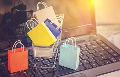 Cipele, torbe, hladnjaci: Hrvate u online kupnji najviše brine sigurnost provedene transakcije