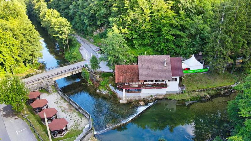 Vi chillate, oni grillaju: Evo gdje je za 1. maj vrhunski roštilj, i to samo sat vremena od Zagreba