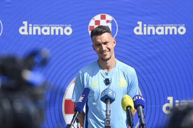 Zagreb: Media day i trening Dinama s novim trenerom 