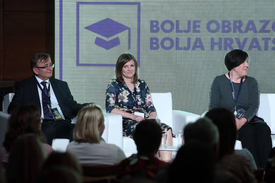 Zagreb: Bolje obrazovanje, bolja Hrvatska, panel "MoÅ¾emo li postati Singapur"