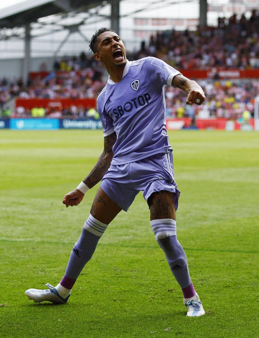 Premier League - Brentford v Leeds United