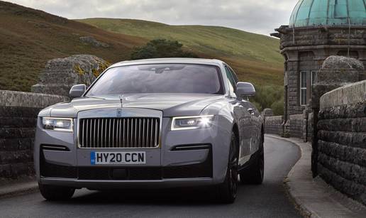 Novi Rolls Royce Ghost  je bio toliko tih da je izazivao mučnine