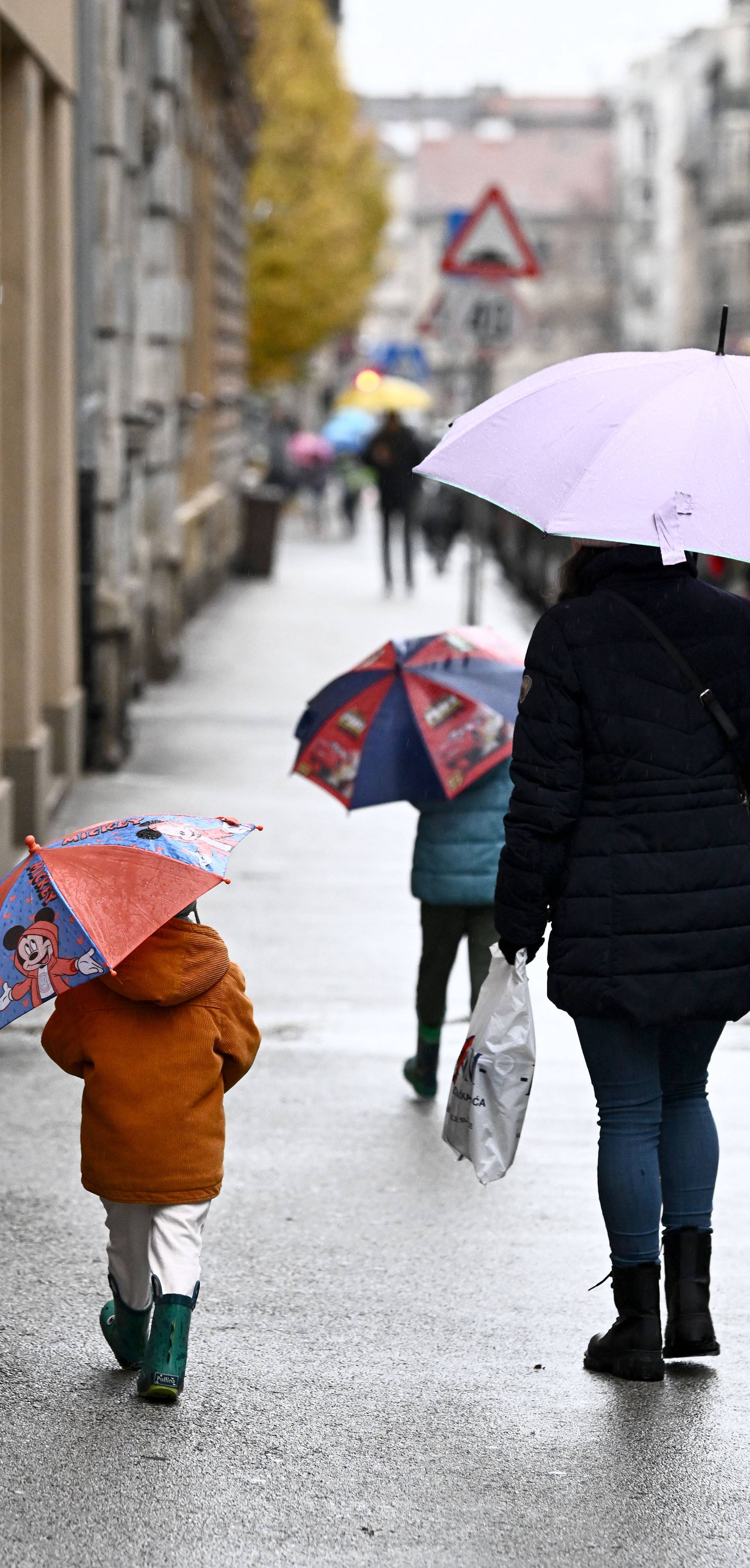 Zagreb se probudio okupan kišom