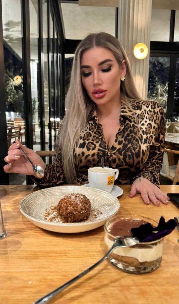 FOTO Mlada mama pokazala sve: Pogledajte zašto je Alina hit na društvenim mrežama...