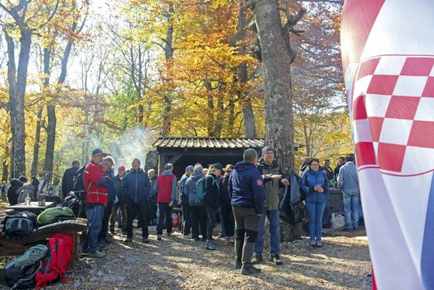 FOTO Na Velebitu otvoreno novo planinarsko sklonište Skorpovac