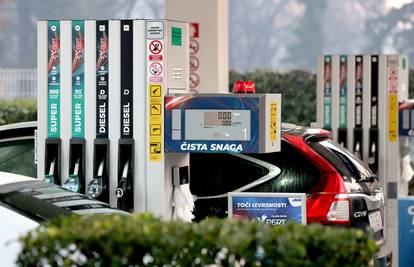Vlada više neće regulirati cijene goriva, oglasili su se iz Petrola i Ine: 'Opravdano je i potrebno!'
