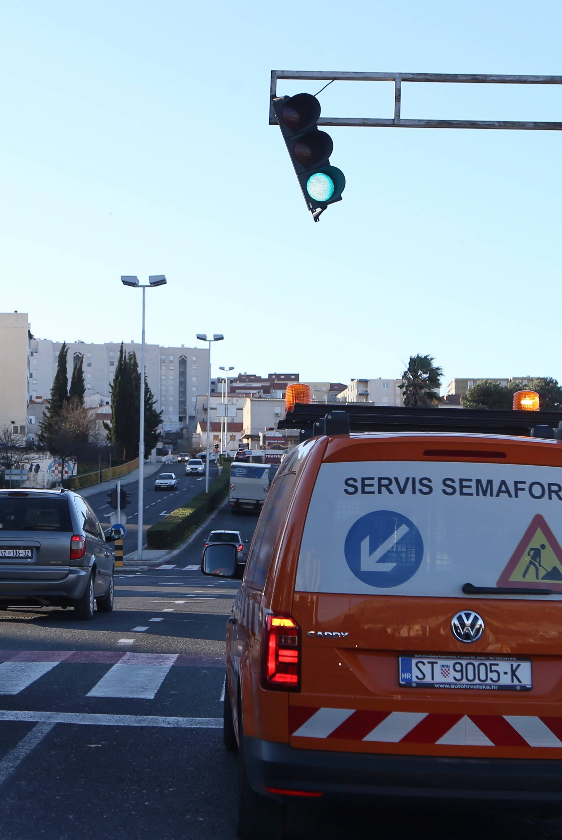 Split: Zbog jake bure nastradali i semafori
