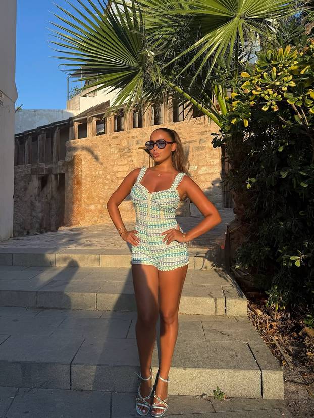 FOTO Ljepotica koja ljubi irskog junaka kvalifikacija za SP: 'Osjećam se kao u oblacima...'