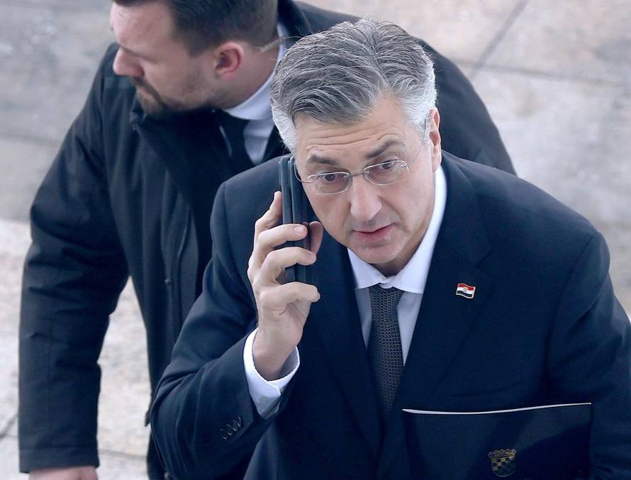 Zagreb: Dolazak ministra na sjednicu Vlade