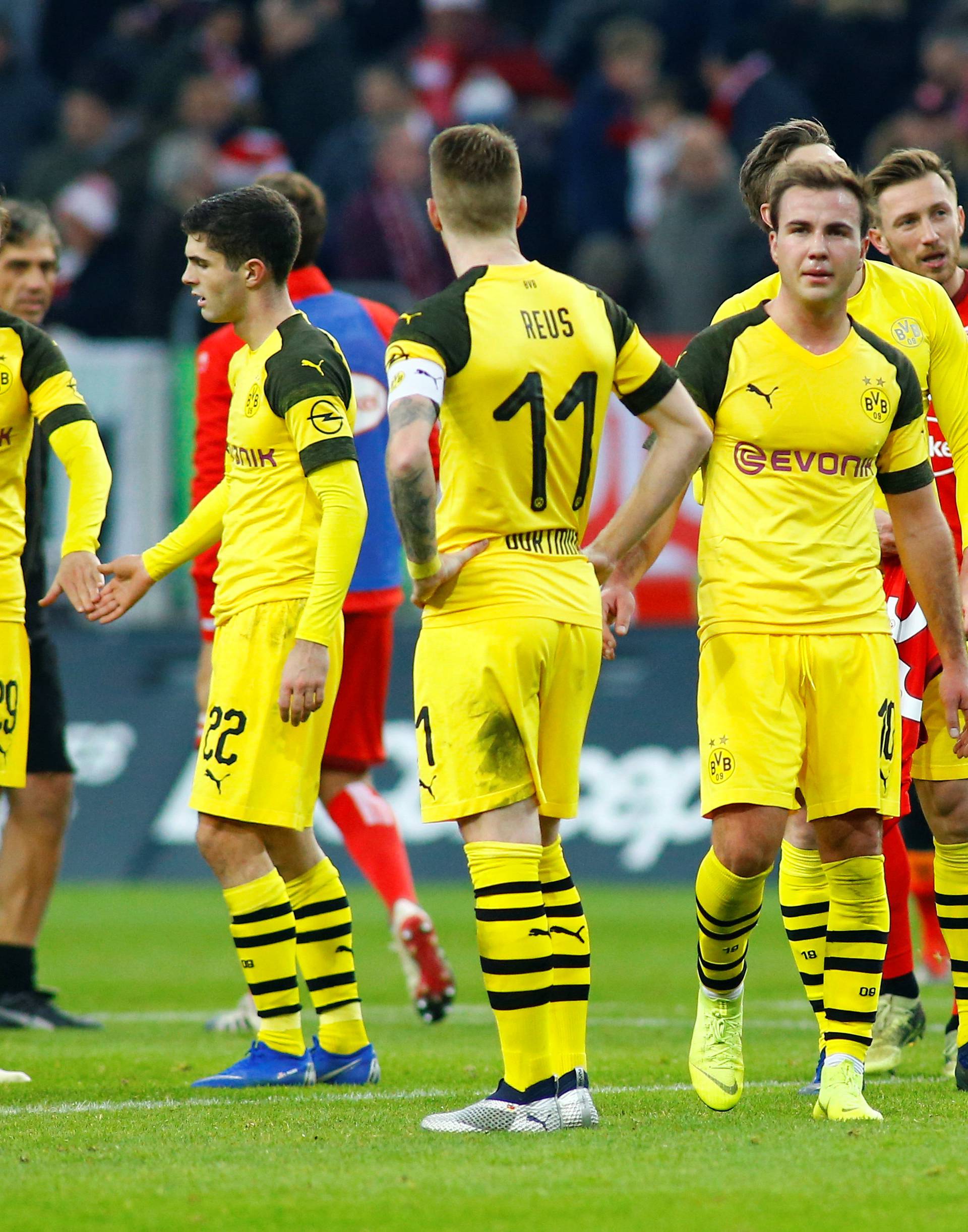 Bundesliga - Fortuna Dusseldorf v Borussia Dortmund