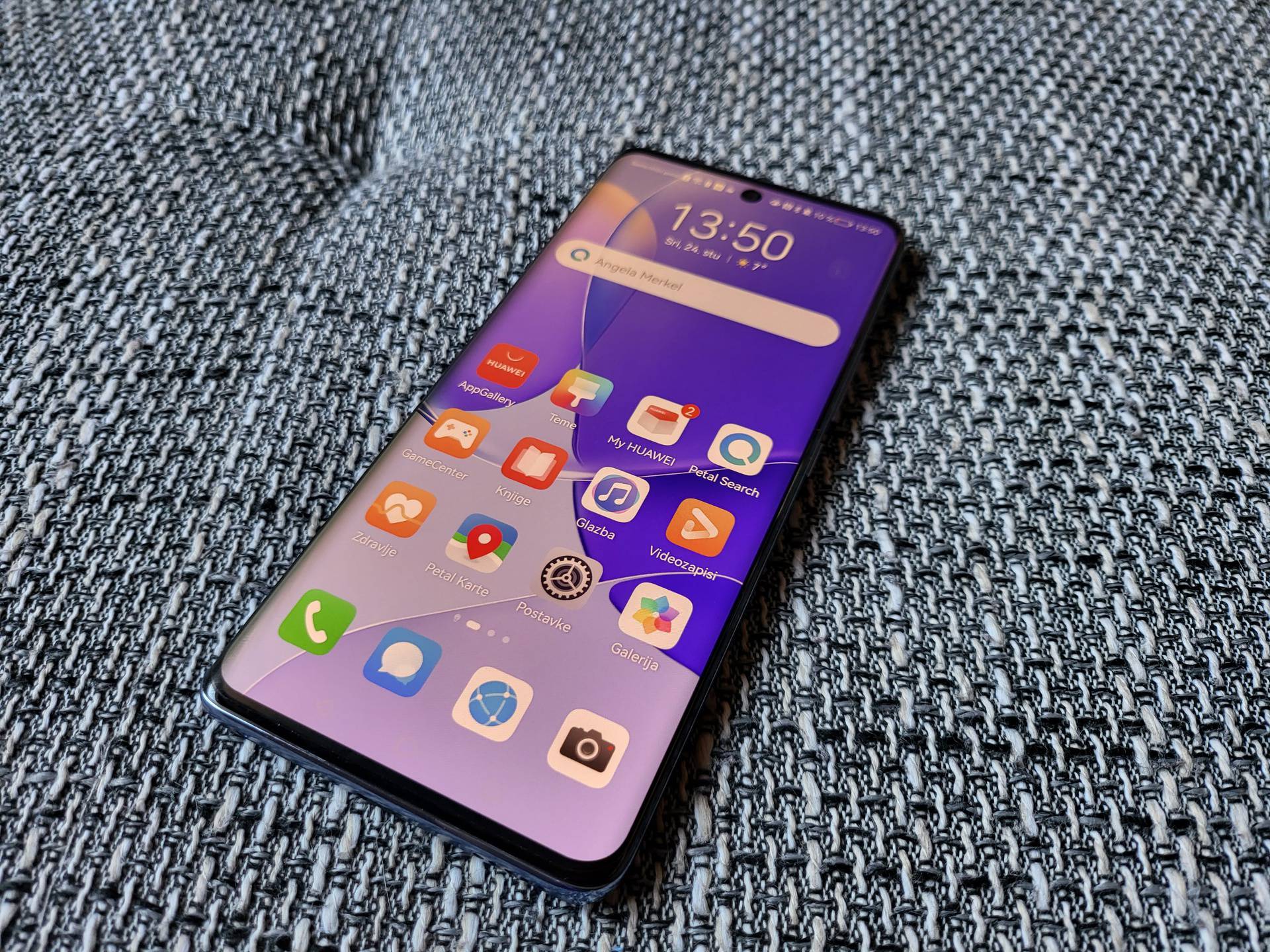 Isprobali smo Huawei Nova 9: Ima odličan ekran i kameru, ali i žestoku konkurenciju u klasi