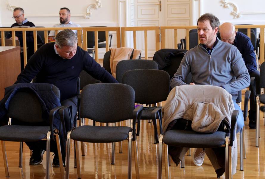 Osijek: Nastavljeno suđenje braći Mamić i drugima za izvlačenje novca iz Dinama
