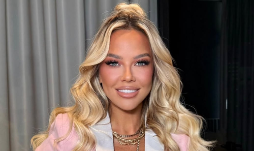 Slatko, ali izazovno: Maja &Scaron;uput usko&ccaron;ila u haljinu koja nikoga ne ostavlja ravnodu&scaron;nim...