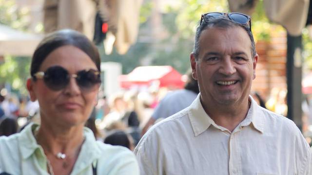 Zagreb: Ministar Vili Beroš sa suprugom u centru grada