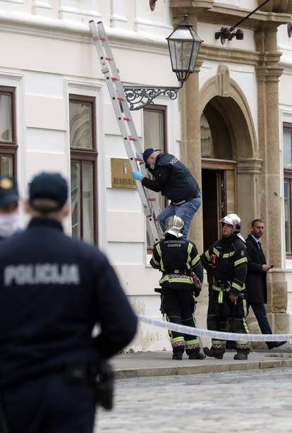 Zagreb: Policijski očevid na Markovom trgu gdje je pucano na policajca