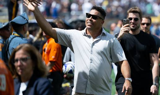 'Il Fenomeno' ispri&ccaron;ao pri&ccaron;u o po&ccaron;ecima: 'Bio sam krvav od udaraca, po&ccaron;eo sam i plakati'