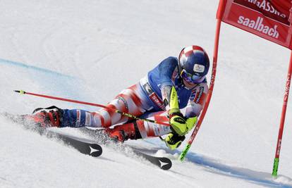 Kakva šteta! Filip Zubčić izletio sa staze u austrijskom Söldenu. Norvežani s trojicom na podiju