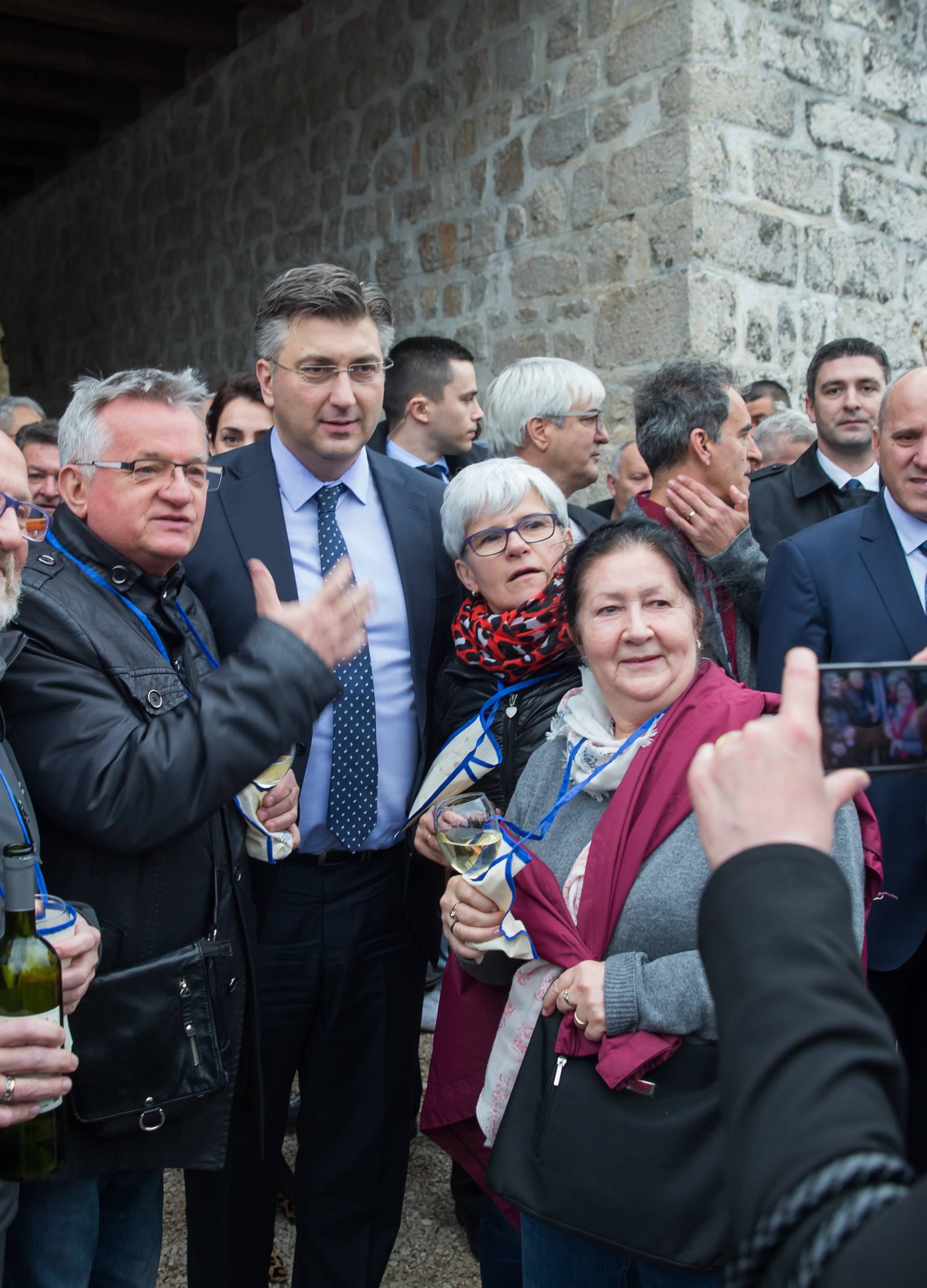 Plenković: Nema potrebe za referendumom unutar HDZ-a