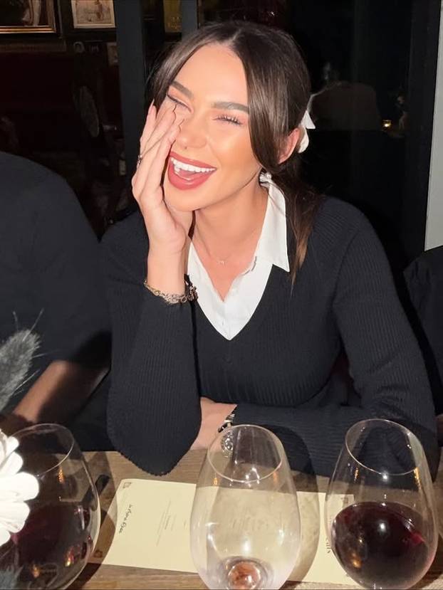FOTO Masha je online modna ikona, ali njezino tijelo privlači više pažnje od lijepih 'krpica'