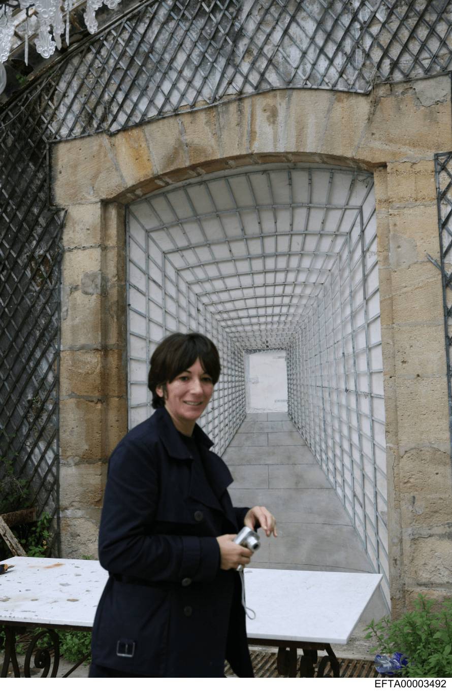 Ruskinje, privatni letovi, party na otoku: Ovako je Epstein gradio svoju mrežu sa slavnima