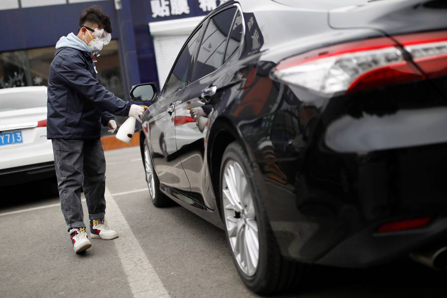 Kako ispravno očistiti auto da biste spriječili širenje virusa