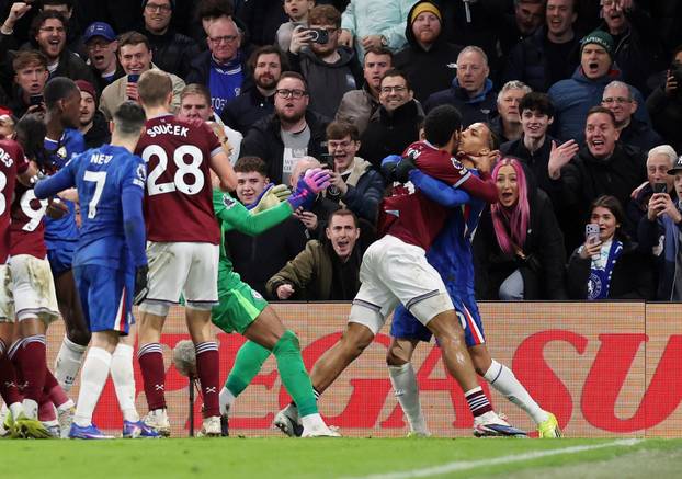 Premier League - Chelsea v West Ham United