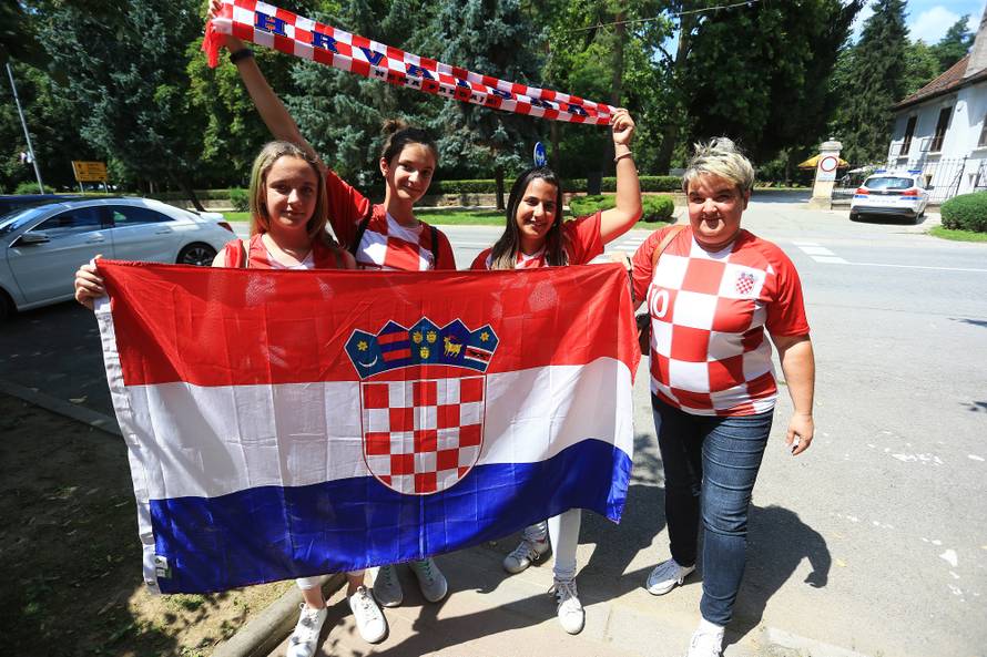 'Jučer je bilo predivno, i danas je divno, ljudi, nastavite slaviti'