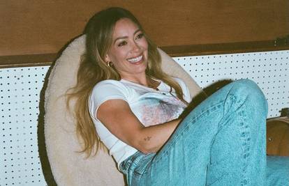 Opa! Hilary Duff vraća se glazbi nakon deset godina pauze...