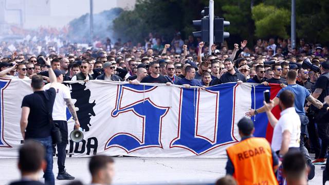 Split: Korteo Torcide prema stadionu Poljud