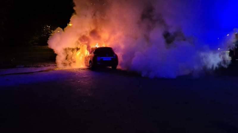 Zapalila se dva auta u Zagrebu: 'Vlasnik jednog je upozoravao ljude da se dimi, oni su otišli'