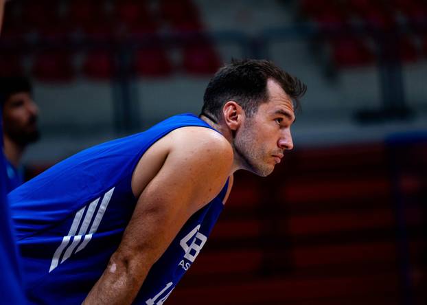 FOTO Cibona putem 'vatrenih': Pogledajte njenu novu opremu