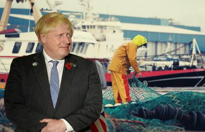 Johnson se žalio zbog licenci za ribarenje, planira tužiti Pariz?