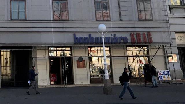 Kraš zatvorio trgovinu, potres oštetio zgradu u centru Zagreba