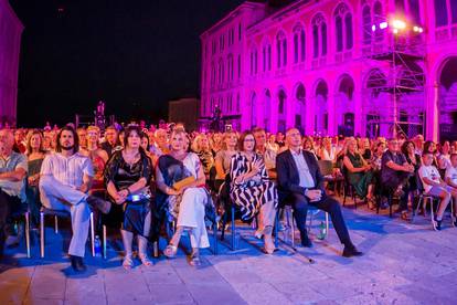 FOTO Gotov Splitski festival: Evo tko je sve nastupio na finalnoj večeri i kakva je bila atmosfera