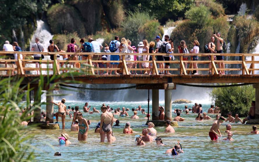 Ljepote Nacionalnog parka Krka i tijekom turistiÄke sezone zaista oÄaravaju