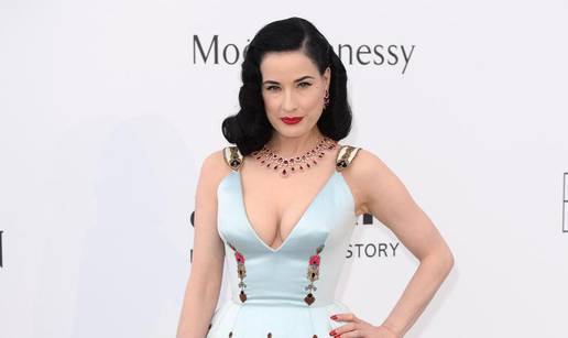 Dita von Teese otkrila svoju tajnu za mladolik izgled kože