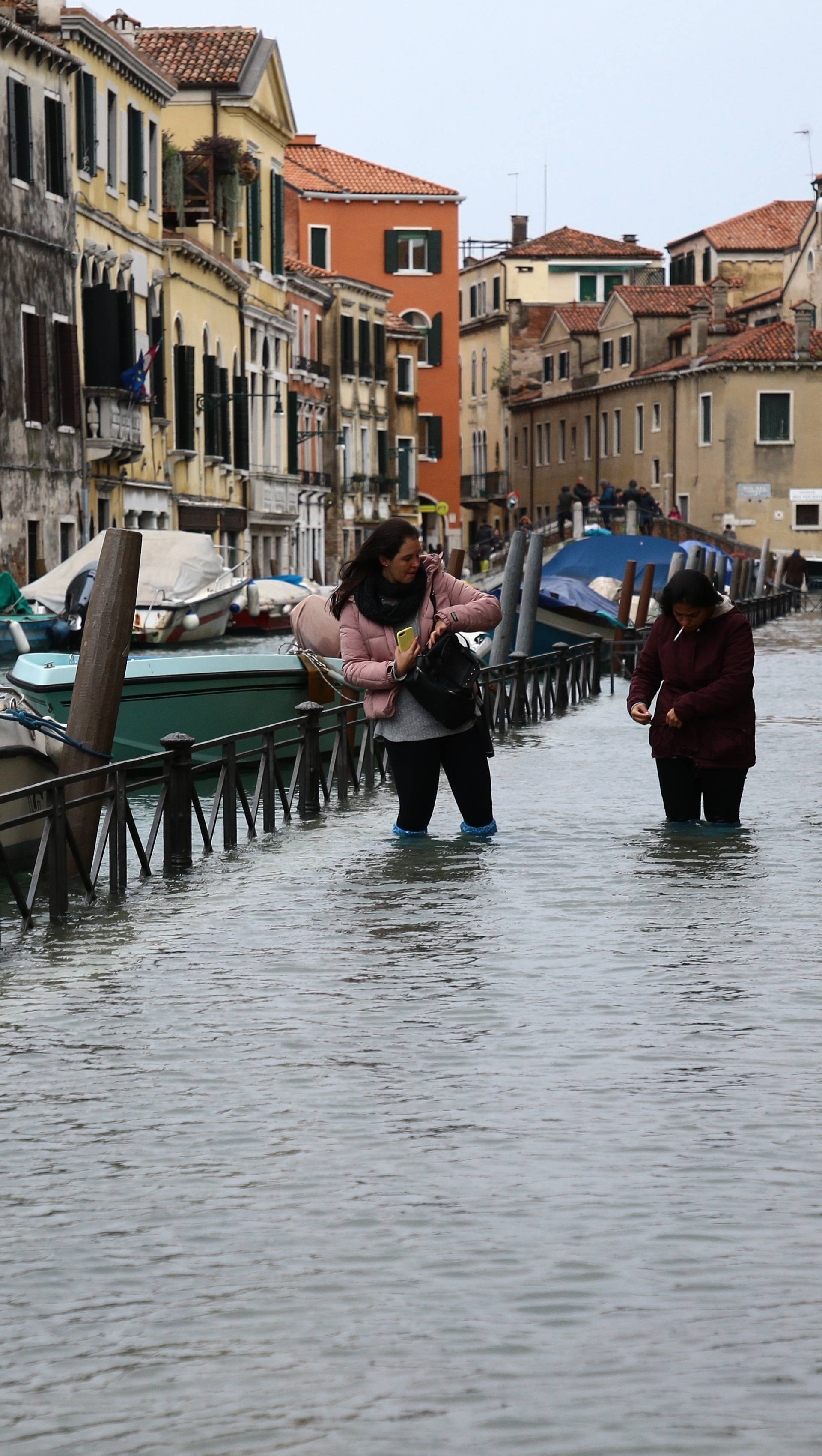 Extraordinary high water in Venice on November 15th 2019