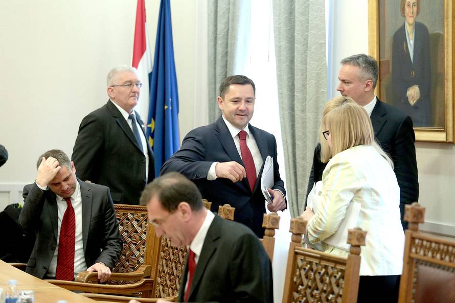 Radman smijenjen, Kovačić je predložen za novog ravnatelja