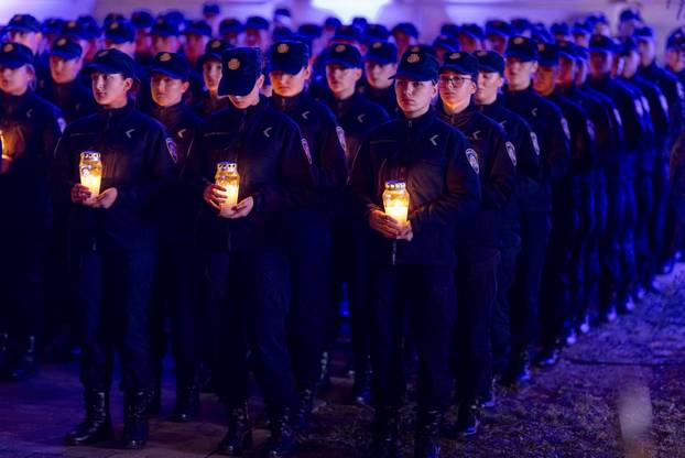 Vukovar: In memoriam za 97 policajaca poginulih i nestalih u Domovinskom ratu u obrani Vukovara